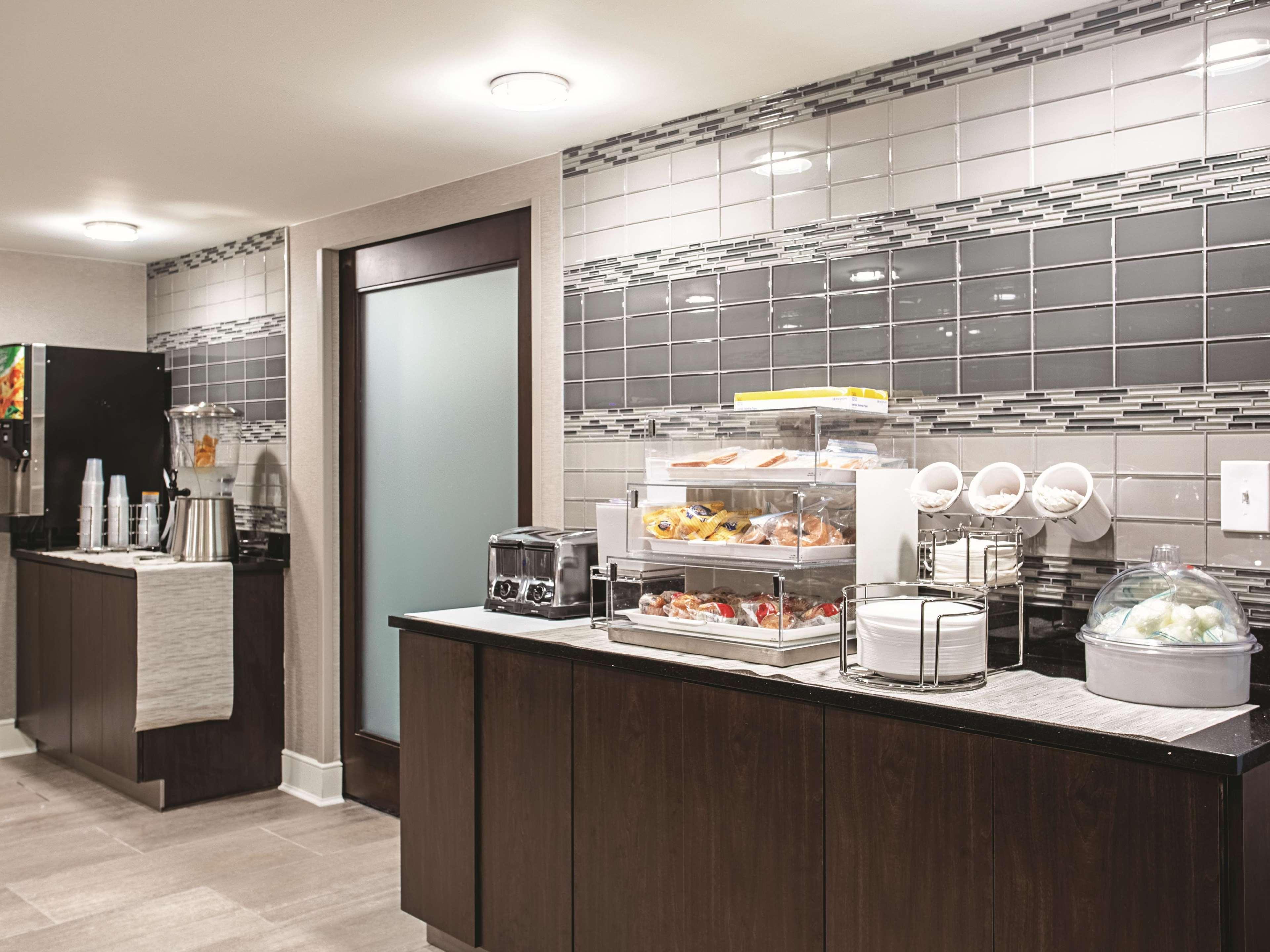 La Quinta By Wyndham Baltimore N / White Marsh Exterior foto