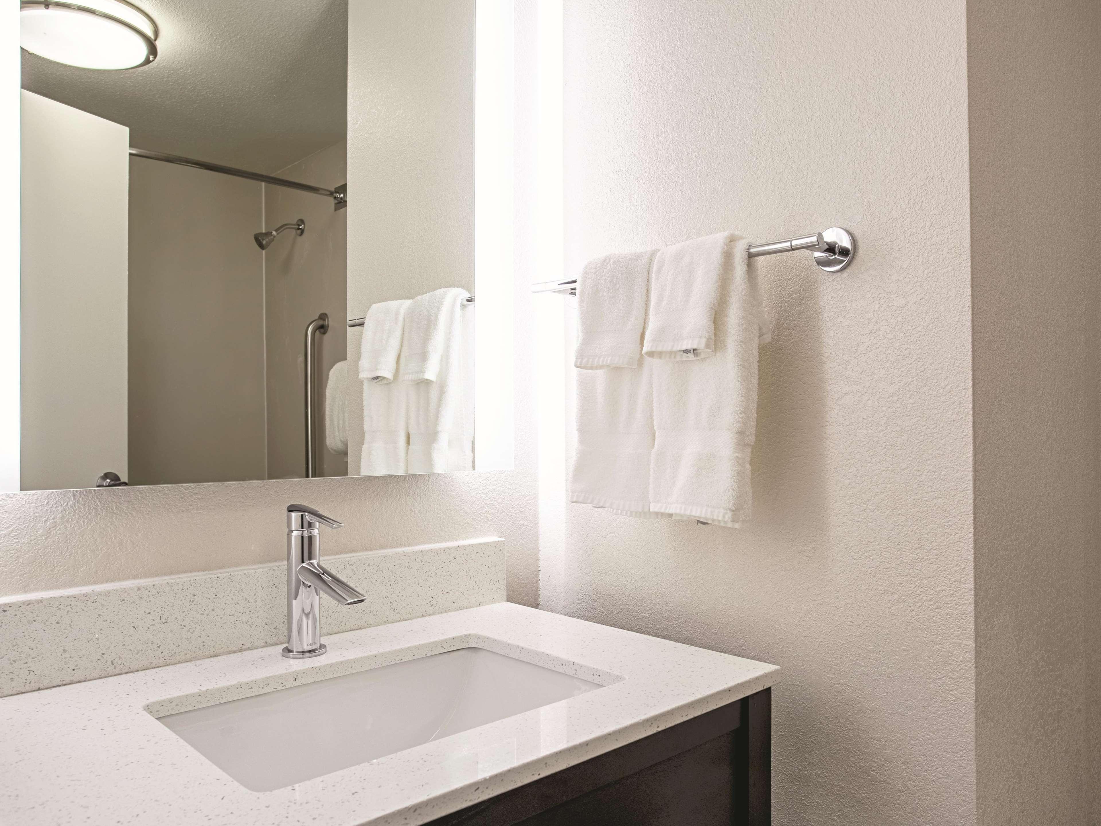 La Quinta By Wyndham Baltimore N / White Marsh Exterior foto