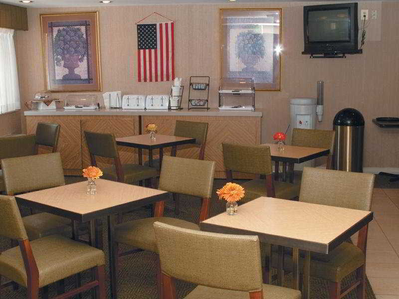 La Quinta By Wyndham Baltimore N / White Marsh Restaurant foto