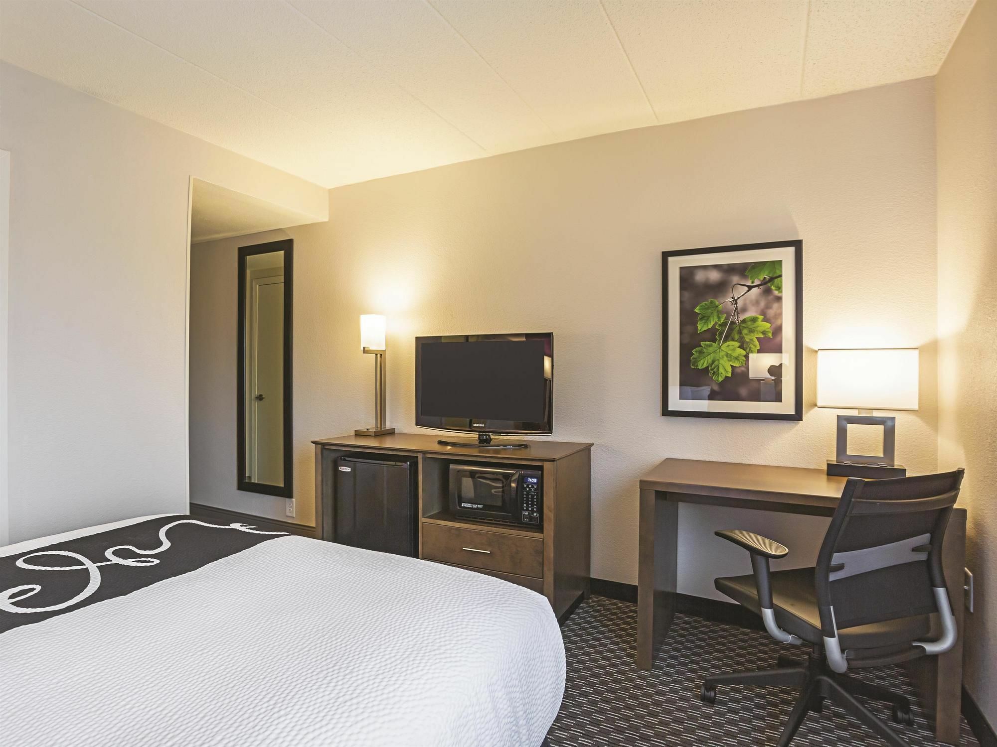 La Quinta By Wyndham Baltimore N / White Marsh Exterior foto